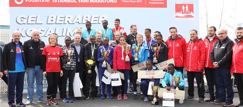 14. İstanbul Yarı Maratonu Tamamlandı