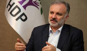 Kars Belediyesi’nin makam koltuklarına haciz geldi