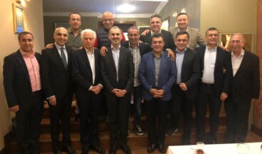 Kars Ardahanlı, Siyasetçi ve Gazeteciler Yemekte Buluştu