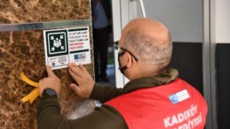 Kadıköy’de Her Binaya Afete Karşı Karekod Levhaları Asıldı