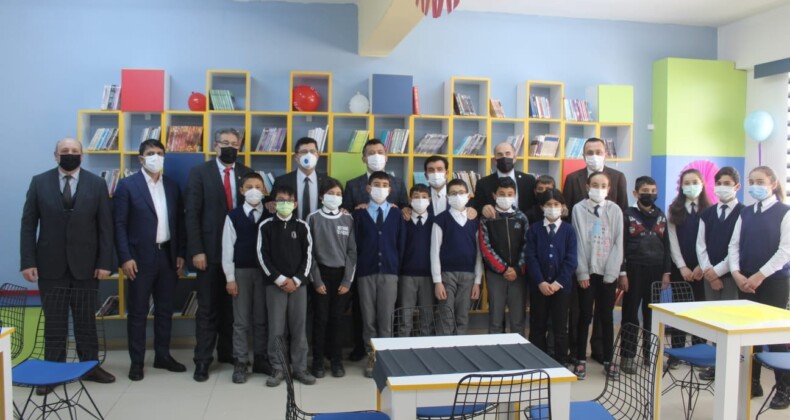 ARDAFED Ardahan’da Kütüphaneler Açtı ve Film Gösterimi Yaptı