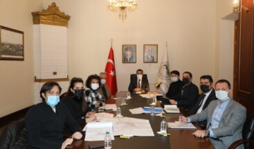 Kars Valisi Türker Öksüz İlbank Yetkilileri İle Toplantı Yaptı