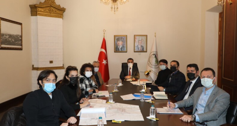 Kars Valisi Türker Öksüz İlbank Yetkilileri İle Toplantı Yaptı