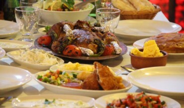 Kars, Ardahan Yöresel Yiyeceği Kaz Eti Yemenin Tam Zamanı