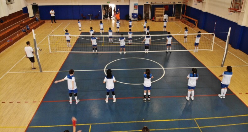 İBB 35 Okula Spor Salonunu Yapımını Tamamladı