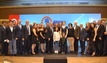 AREV Eğitime Destek Gecesi Muhteşem Geçti