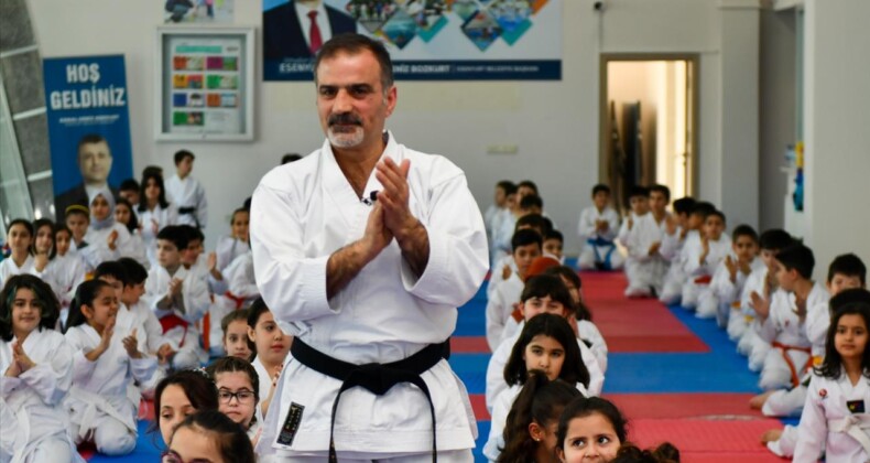 Esenyurt’ta Çocuklar Karate İle Daha Güçlü