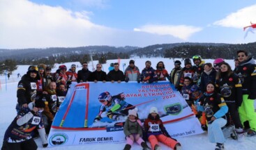 Ardahan Belediyesi Snowboard ve Kayak Yarışması