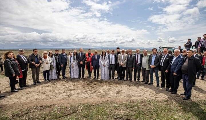 İzmir Büyükşehir Belediye Başkanı Tunç Soyer Kars Susuz’da