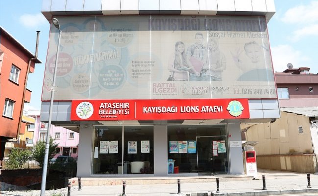 Ataşehir Kayışdağı Ataevi Çocuklarına 23 Nisan Hediyesi