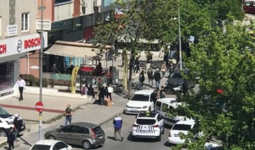 AK Parti Ataşehir İlçe Binası Önünde Bomba İhbarı