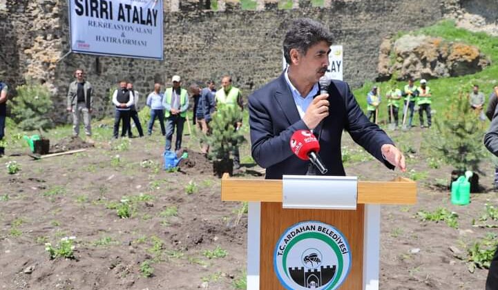 Sırrı Atalay Anısına Kura Nehri kıyısına Hatıra Ormanı
