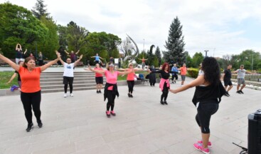 Başkent Ankaralılar Güne Parklarda Sporla Başlıyor