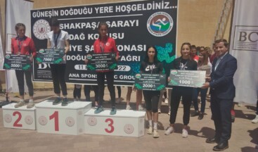 Kars Belediyesi Kros Takımı Sporcularının Büyük Başarısı