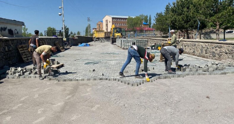 Kars’ta Kilit Parke Yol Çalışmaları Devam Ediyor
