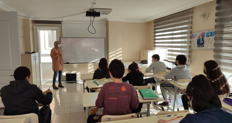 Atasehir’de LGS’ye Hazırlanan Öğrencilerin Büyük Başarısı