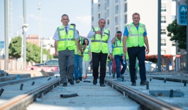 İzmir daha fazla hafif raylı sistem ve metroyla buluşacak