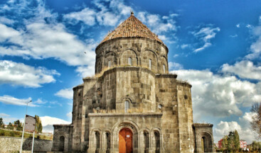 Kars 12 Havariler Kilisesi