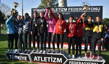 Kars Genç Kızlar Kros Takımı Türkiye Şampiyonu Oldu