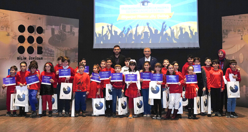 Gelecek Üsküdar Girişimcilik Akademisi İlk Mezunlarını Verdi