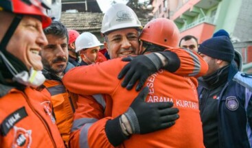 Esenyurt Deprem Bölgesi İçin Tek Yürek Oldu