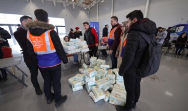 İBB 35 İlçede Afet Yardımı Toplama Merkezi Oluşturdu