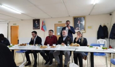 CHP Ataşehir’de 3 Mahalleyi Kahvaltıda Buluşturdu
