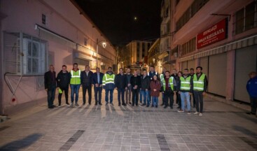 İzmir B.B Başkanı Soyer, Kemeraltı’nda Devam Eden Çalışmaları İnceledi