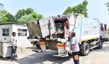 Esenyurt Belediyesi İlaçlama ve Yıkama Çalışmaları Sürüyor