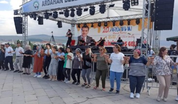 Ardahan’da Bal Festivali Coşkusu