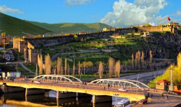 Ardahan Kalesine Ziyaretçi Akını