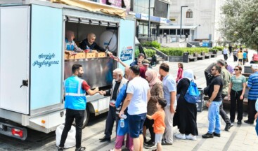 Esenyurt Belediyesi’nden Vatandaşlara Aşure İkramı