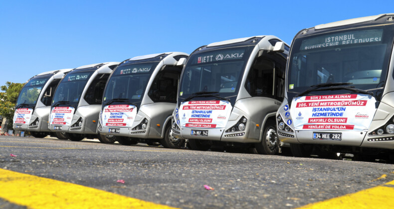 İstanbul’da 47 Yeni Metrobüs Sefere Başladı