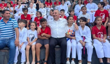 Esnaf ve Sporcu Dostu Ekrem Köse Çalışıyor