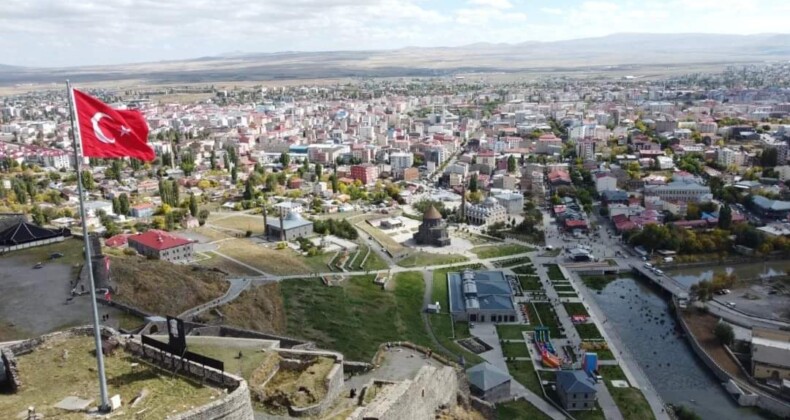 Kars Belediyesi Tiyatro Topluluğu Hayata Geçiyor