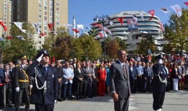 Cumhuriyet’in 100. yıl dönümü Ataşehir’de Törenle Başladı