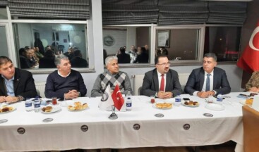 Dr.Gazi Karakurt, Sancaktepe İşadamları Derneğini Ziyaret Etti