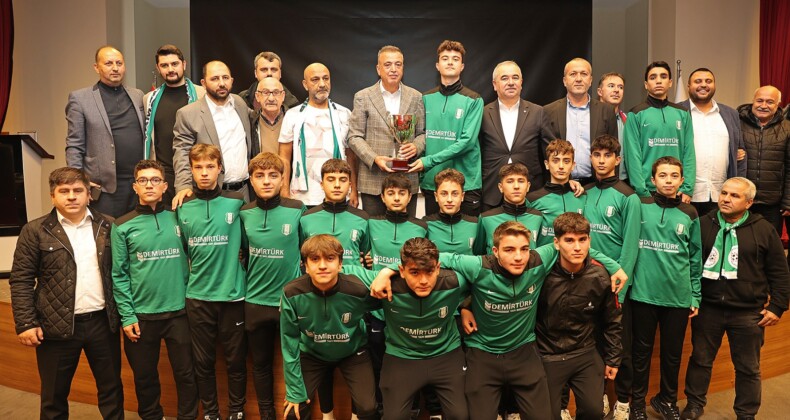 Başkan İlgezdi, Ataşehir Amatör Spor Kulüpleri İle Buluştu