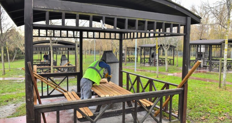 Esenyurt’ta Parklar Bahara Hazırlanıyor