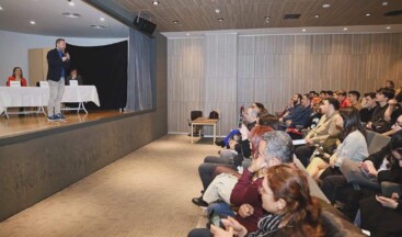 Ataşehir’de “Dünyanın Geleceği Bizim Elimizde” Paneli