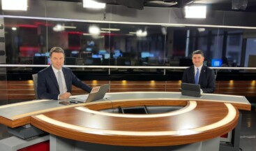 Onursal Adıgüzel, Ulusal TV’lerde Projelerini Anlattı