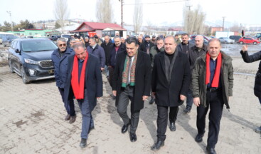 CHP Heyeti Ardahan Esnafını Ziyaret Etti