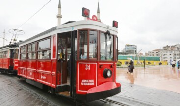 İstiklal Caddesine Bataryalı Tramvay Geliyor