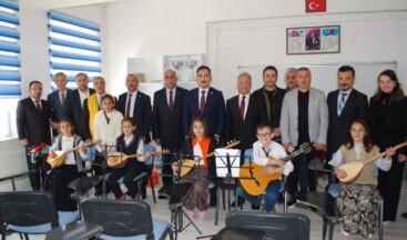 Maltepe Ardahanlılar Derneği’nden Eğitime Destek