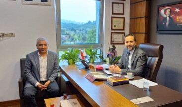 CHP’li Vekilin Maaşı Öğrencilere Burs Olarak Gidiyor