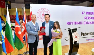 Esenyurt’ta Spora ve Sporcuya Tam Destek