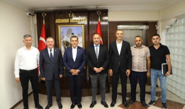 Başkan Demir, Serhat Ardahanspor Başkanı Üzeyir Engin’i Ağırladı