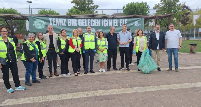 CHP Ataşehir İlçe Yönetimi Çalışıyor