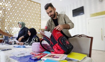 Ümraniye Belediyesinden Öğrencilere Kırtesiye Desteği