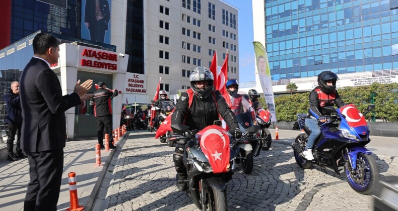 Ataşehir’de 29 Ekim Cumhuriyet Konvoyu